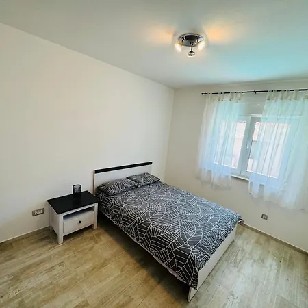 Kuca Za Odmor Romina * אומאג